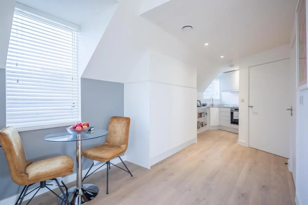 Luxury City Centre Flat With Stunning Water View Apartment Cambridge  United Kingdom